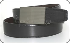 Une ceinture Azzaro