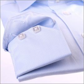 Chemise cintr�e bleue