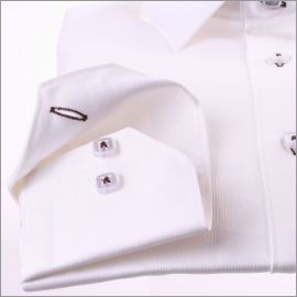 White shirt with orange and brown patterns intern collar