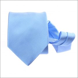 Cravate bleue ciel