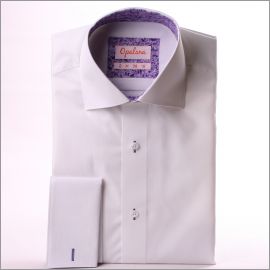 Chemise blanche à col et poignets mousquetaires à motifs mauves