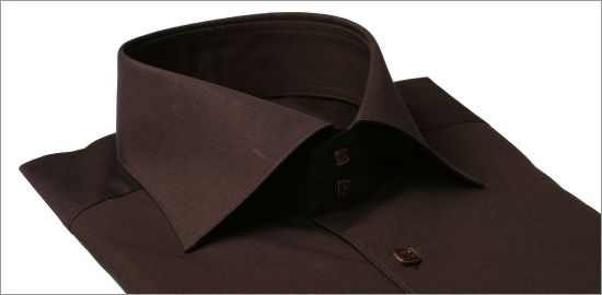 Chemise cintr�e chocolat