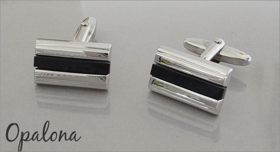 Solid rhodium rectangle inlaid with a black bar