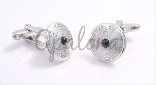 Cone-shaped cufflinks with a black core