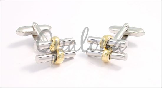 Double bars cufflinks with a gilded knot