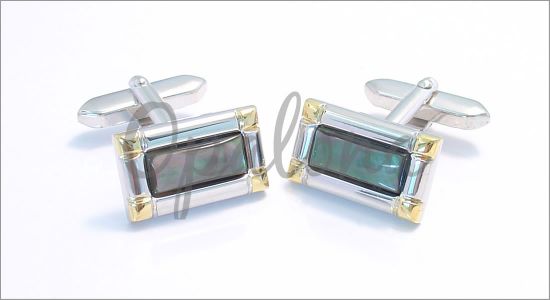 Rectangle cufflinks with a dark grey cat's eye