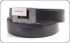 Une ceinture Azzaro