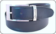 Une ceinture Azzaro