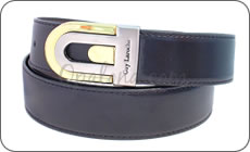 Une ceinture Guy Laroche