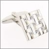 Carr� argent� avec des cristaux de Swarovski
