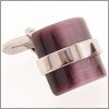 Pierre mauve violet fonc� incurv�e et sa bague argent�e