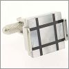 Carr� de nacre � bandes onyx