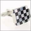 Damier de nacre et d'onyx