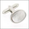 Small oval cufflinks with a MOP core 