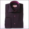 Chemise noire � rayures framboises