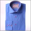Chemise bleu moyen � col et poignets � fleurs roses et mauves