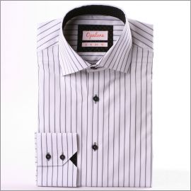 Chemise blanche à rayures grises et noires