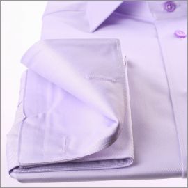 Chemise mauve à poignets mousquetaires