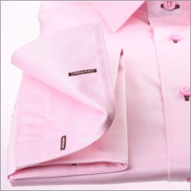 Chemise rose à poignets mousquetaires et col à motifs marrons