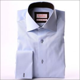 Chemise bleu clair à col et poignets mousquetaires à motifs marrons
