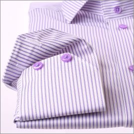 Chemise blanche à rayures mauves