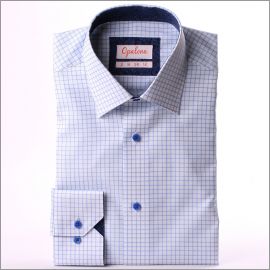 Chemise à carreaux bleus et blancs, col et poignets à motifs fleuris bleus