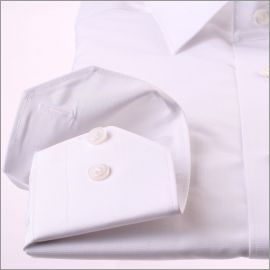 Camisa blanca de tela popelina