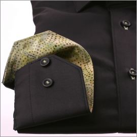 Chemises noire à col et poignets à motifs verts