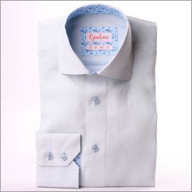 Chemise en lin gris clair à col et poignets à motifs fleuris bleus