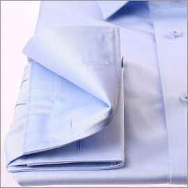 Chemise bleue à poignets mousquetaires à col à motifs fleuris bleus