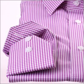 Chemise à carreaux blancs et mauves