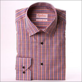 Azul, blanco, marrón, naranja y una camisa a cuadros color burdeos
