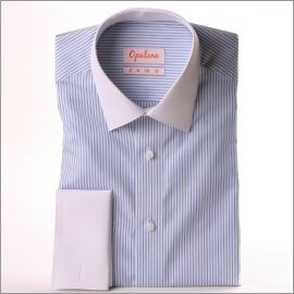 Blanco y azul a rayas camisa de puño francés con cuello y puños blancos