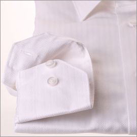 Chemise blanche tissu à chevrons