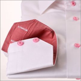 Wit overhemd met roze en rode strepen kraag en manchetten