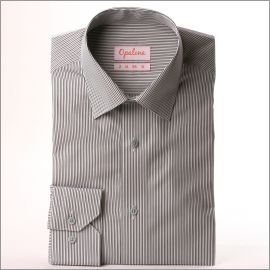 Camisa de rayas verde, gris y blanco