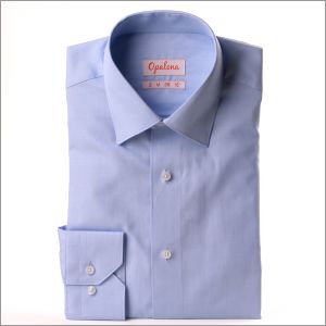 Lichtblauw fil à fil-shirt