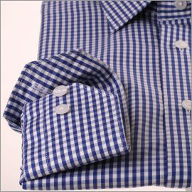 Chemise à carreaux bleus foncés