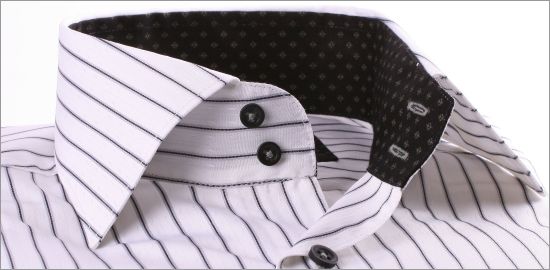 Chemise blanche à rayures grises et noires