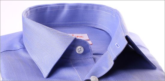 Chemise bleu moyen tissu chevron à poignets mousquetaires