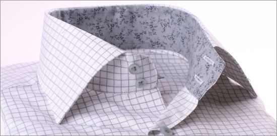 Chemise à carreaux blancs et gris, col et poignets à motifs fleuris gris