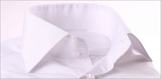 Chemise blanche à poignets mousquetaires tissu popeline
