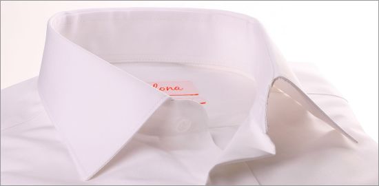 White poplin shirt with a covered placket