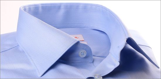 Light blue shirt with a herringbone fabric