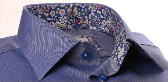 Donkerblauw Oxford-shirt met blauwe gebloemde kraag en manchetten