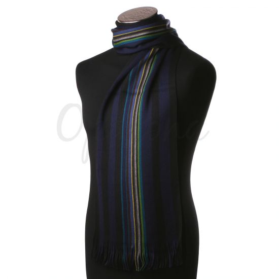 Bufanda azul, a rayas negro y verde