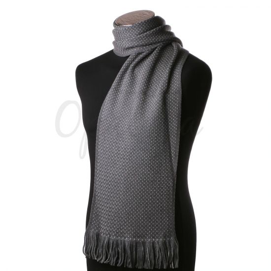 Gris con la bufanda blanca puntos