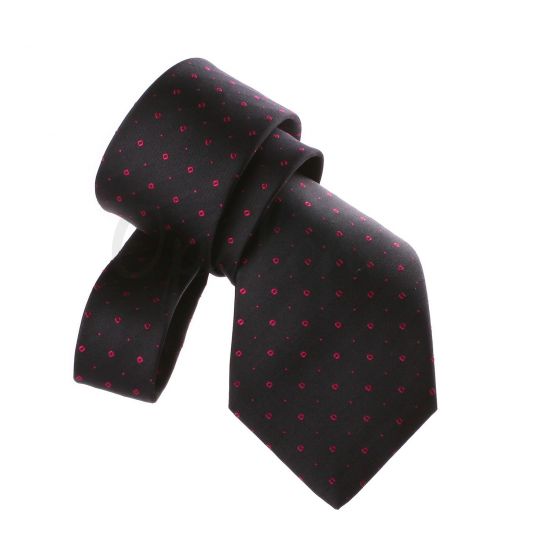 Cravate noire à motifs framboises