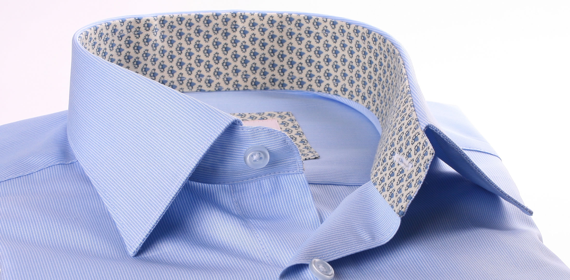 Light blue french cuff shirt with light blue pattern collar and cuffs